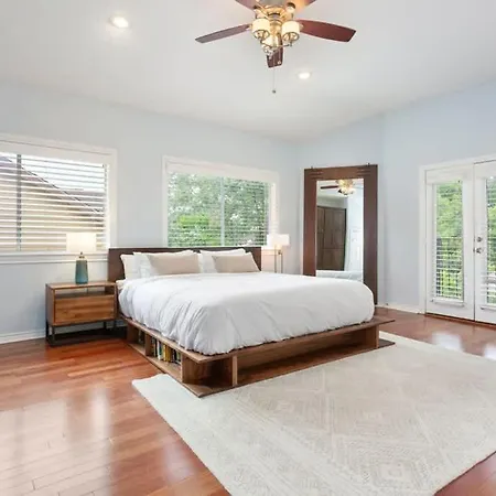 Family 3Br 2Ba 1810Sqft Bright Spacious Home With Private Yard In Zilker